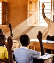 非洲课堂师生互动教学483#横屏 