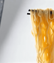 筷子夹起面条特写12949#横屏 