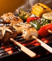 烤架上烤制的蔬菜与菌菇13128#横屏 