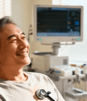 医生为患者听诊检查素材5151#横屏 