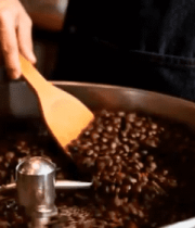 咖啡师搅拌咖啡豆11936#横屏 