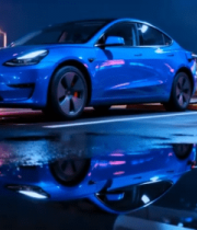 夜间特斯拉在充电站充电场景4143#横屏 