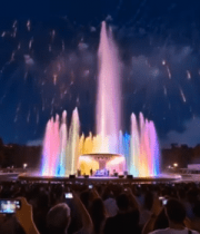 夜景中人群拍摄喷泉烟花5173#横屏 