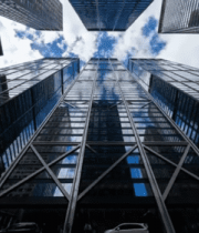 仰视视角下的城市高楼群13294#横屏 