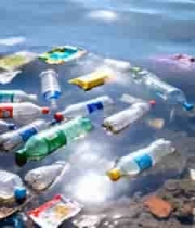 水域漂浮塑料瓶等垃圾1051#横屏 