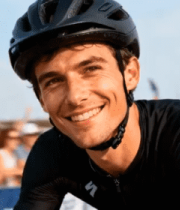 骑行骑手微笑特写15080#横屏 