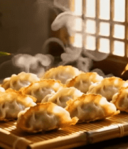 竹盘上的热气腾腾煎饺11083#横屏 