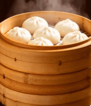 竹蒸笼内的包子及佐餐小菜3048#横屏 