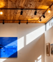 美术馆室内艺术画作展览12574#横屏 