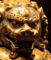 鎏金铜狮文物特写642#横屏 