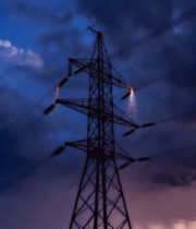 雷电下的高压线塔11043#横屏 