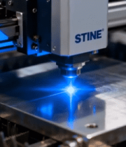 激光设备切割金属素材9738#横屏 