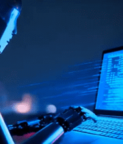 机器人夜晚操作笔记本电脑9090#横屏 