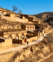 	 黄土高原农村窑洞民居景象4329#横屏 