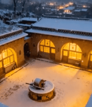 黄土高原雪景中的传统院落4843#横屏 