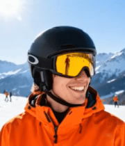 滑雪场男子滑雪装备特写3067#横屏 