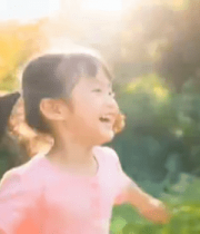 	 户外小女孩奔跑场景7829#横屏 