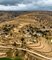 黄土高原梯田村落俯瞰(1)7425#横屏 