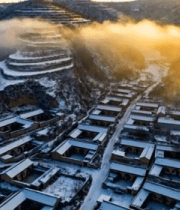 黄土高原雪后村庄航拍景象108#横屏 