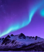 雪山夜空下的极光景观(1)10651#横屏 