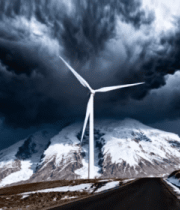 雪山下公路旁的风力发电机101#横屏 