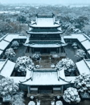 雪景中古建筑鸟瞰画面8572#横屏 