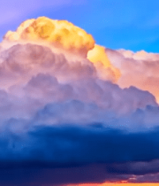 绚丽晚霞下的壮观云层11368#横屏 