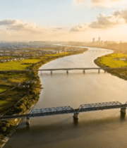 河流桥梁与城市风光航拍783#横屏 