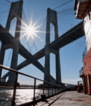 红船旁大桥与阳光景观11125#横屏 