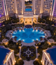 	 豪华酒店建筑群夜景俯瞰11947#横屏 