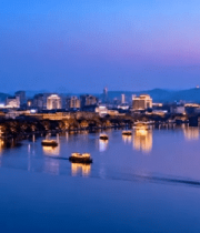 	 杭州西湖夜景湖面游船295#横屏 