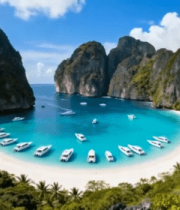 海湾停泊众多游艇的自然风光2107#横屏 