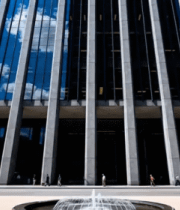 现代高楼前喷泉景观6401#横屏 