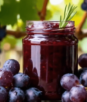 罐装葡萄果酱与新鲜葡萄(1)2512#横屏 
