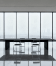 现代办公室内会议桌与落地窗13239#横屏 