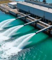 海边工厂管道喷水场景6017#横屏 