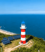 海边灯塔及太阳能板俯瞰画面11731#横屏 