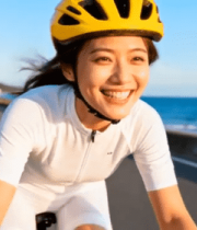 海边骑行的女子9354#横屏 