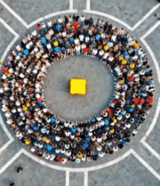 广场人群聚集俯拍画面11881#横屏 