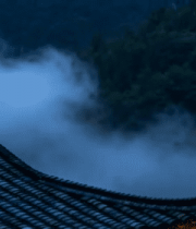 古建筑屋檐夜景与山间云雾2064#横屏 