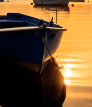 夕阳下水面停泊的小船14903#横屏 