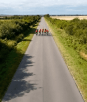 	 公路骑行队伍航拍画面4204#横屏 