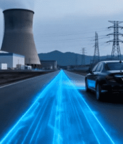 公路上行驶的汽车与电厂背景13032#横屏 