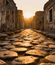 夕阳下古老街道与破旧建筑6199#横屏 