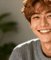 微笑男士肖像特写2917#横屏 