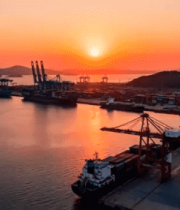 港口日落时分集装箱码头景象14372#横屏 