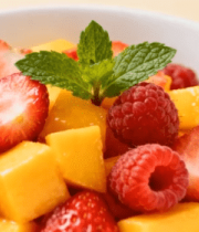 碗装草莓芒果等水果拼盘14979#横屏 