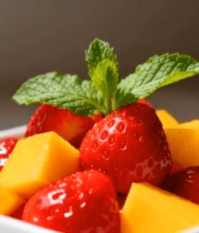 碗装草莓芒果水果拼盘1859#横屏 
