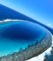 俯瞰海洋中的环形珊瑚礁10419#横屏 