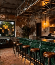 复古风格酒吧内部场景13550#横屏 